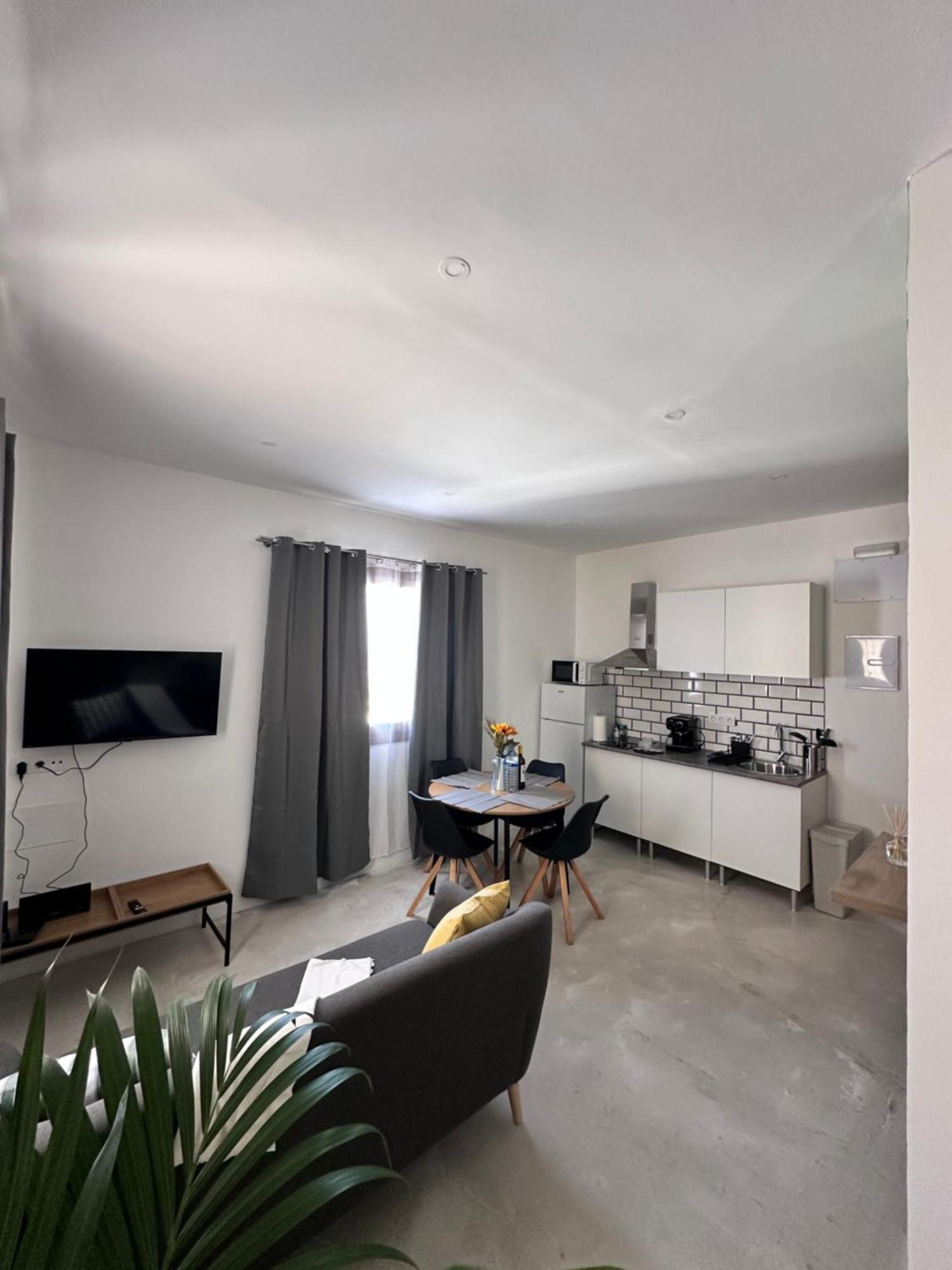 Euphorbia Suites Los Silos Ngoại thất bức ảnh